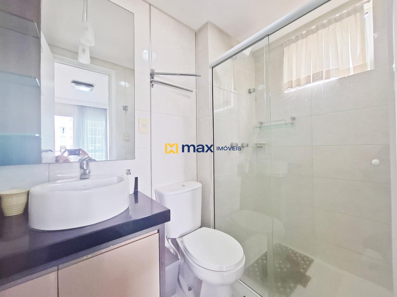 Apartamento à venda no Centro: Banheiro suíte 