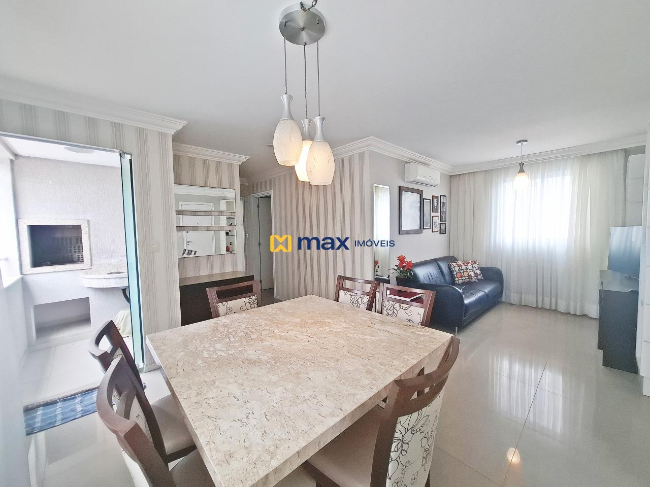 Apartamento à venda no Centro: Sala de jantar