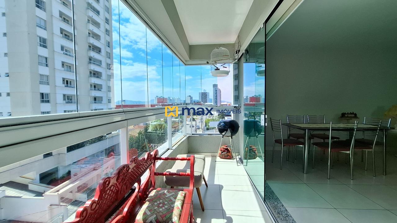 Apartamento à venda no Vila Operária: Sacada