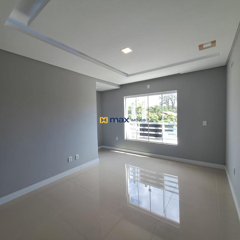 Casa à venda no Meia Praia: Dormitório 1