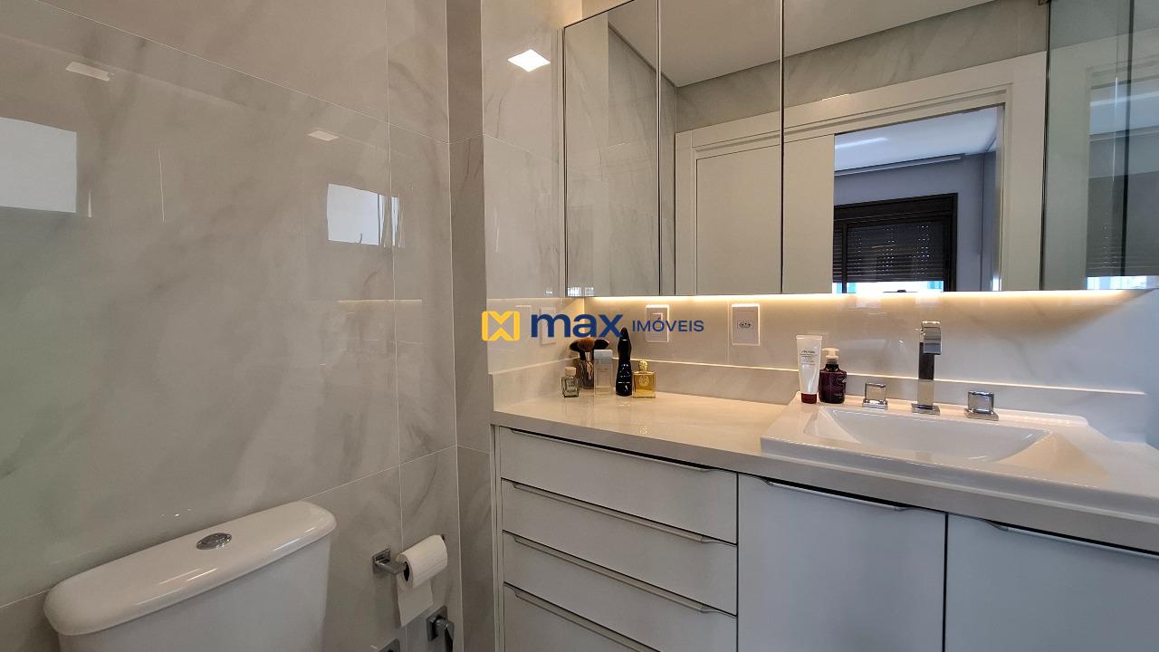 Apartamento à venda no Fazenda: Banheiro suíte