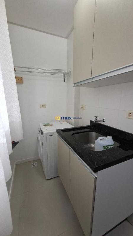 Apartamento para aluguel no Fazendinha: Área de serviço