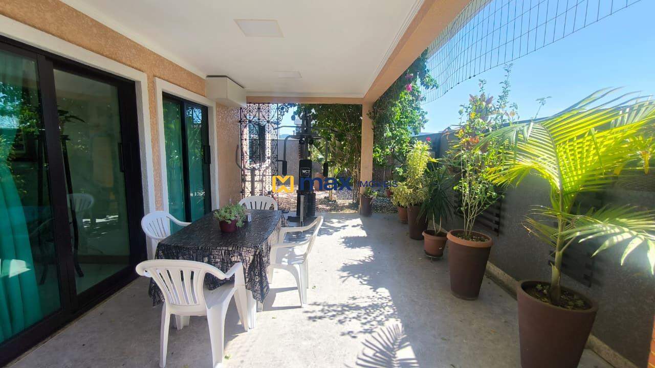 Casa à venda no Nossa Senhora da PAZ: Ambiente interno fundos