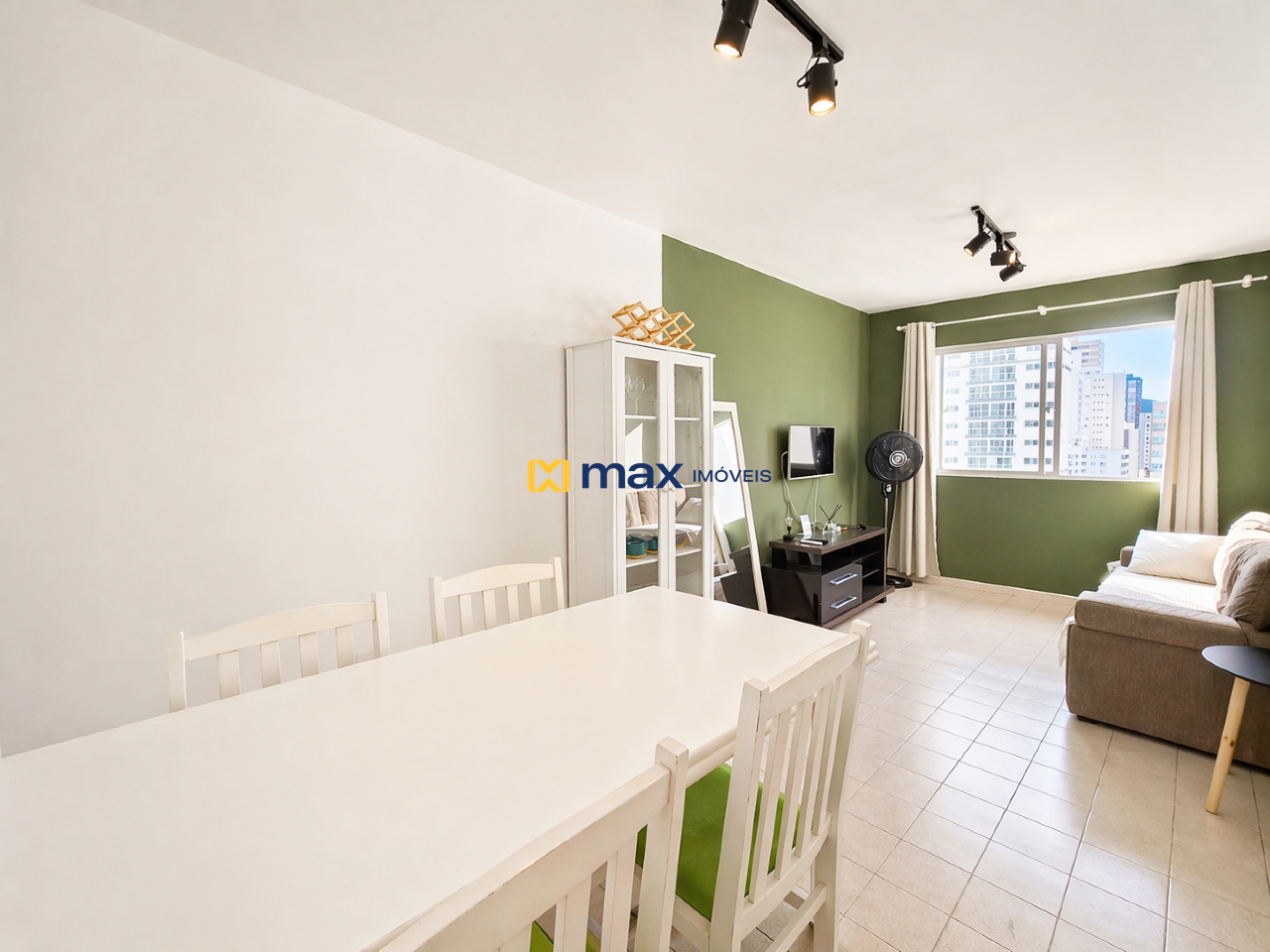 Apartamento para aluguel no Centro: 