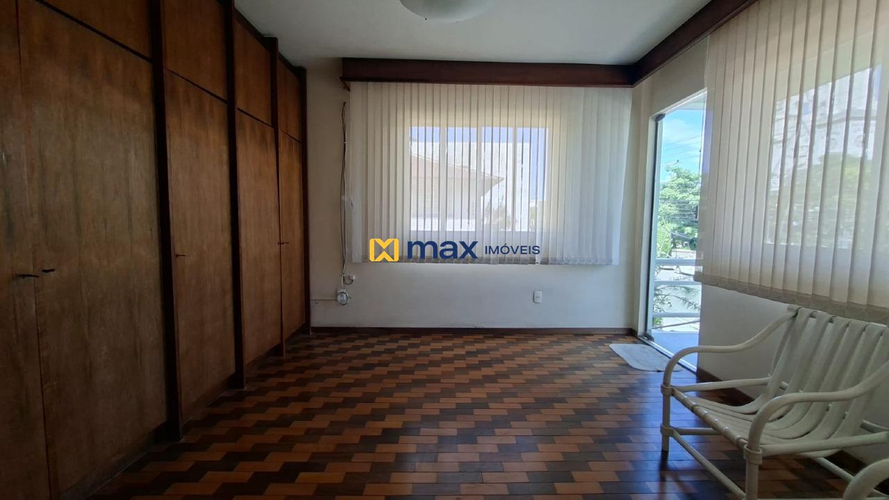 Casa Comercial para aluguel no Centro: 