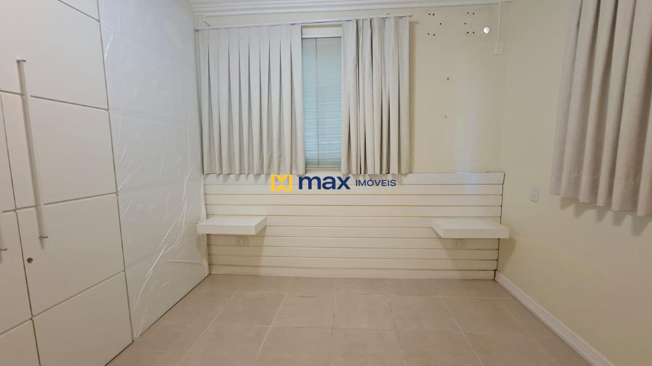 Casa Comercial para aluguel no Centro: 