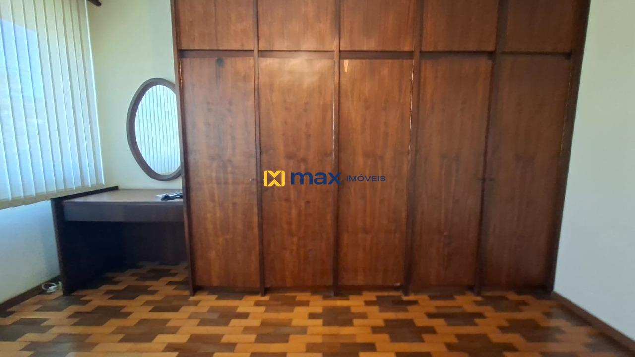 Casa Comercial para aluguel no Centro: 