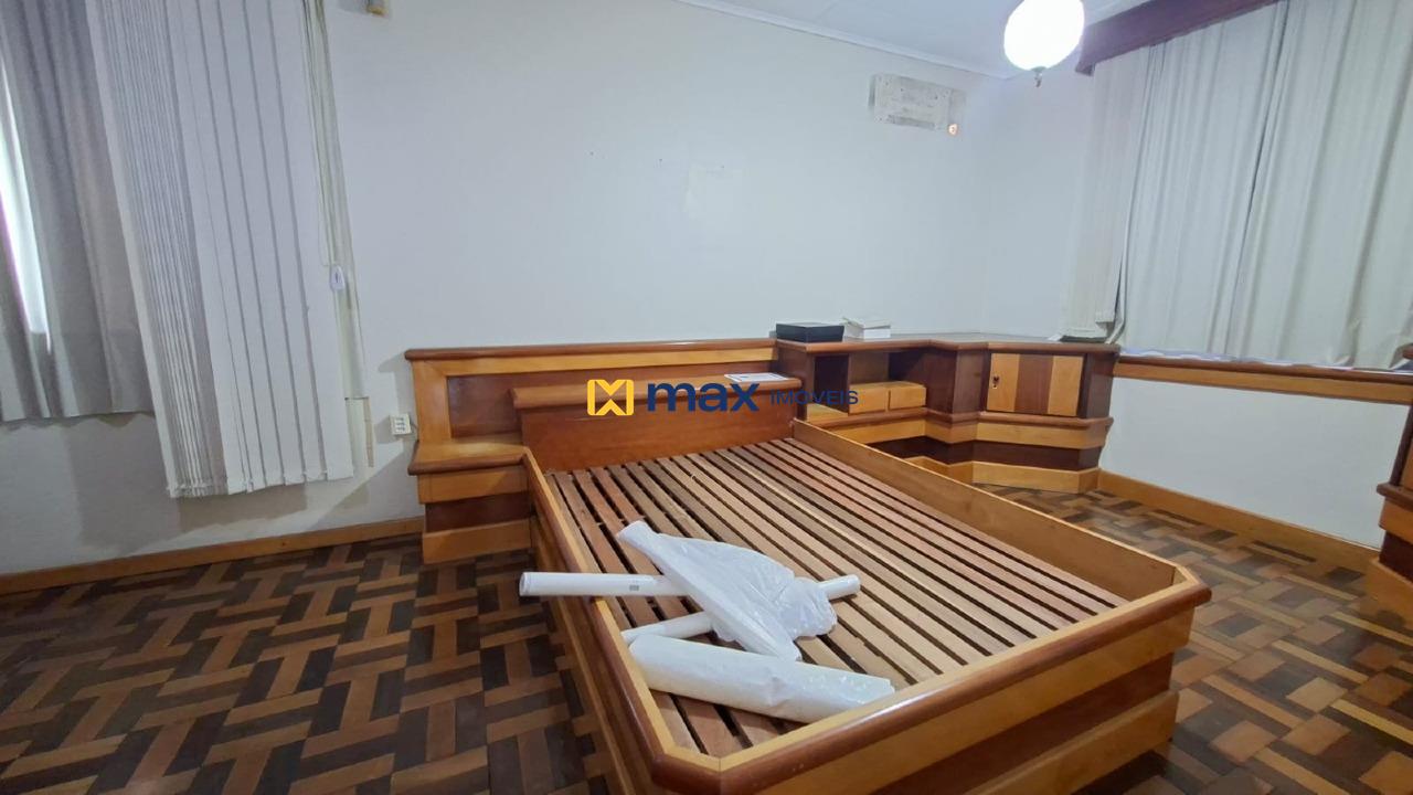 Casa Comercial para aluguel no Centro: 