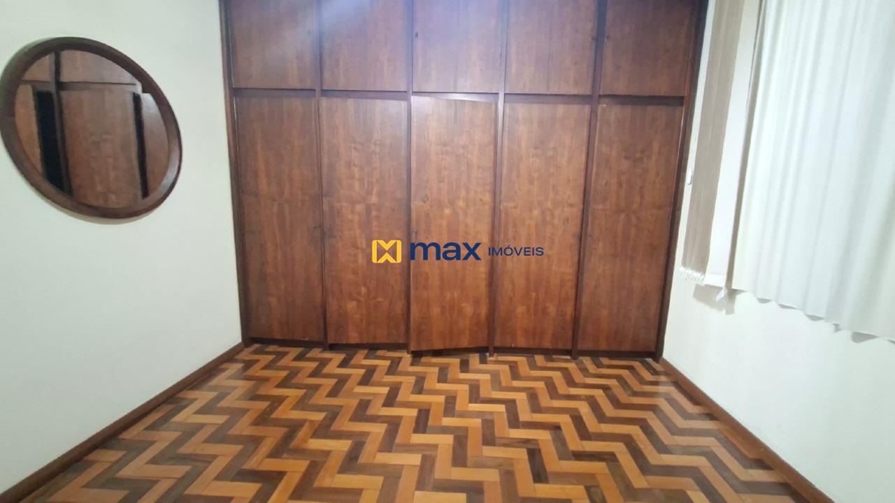 Casa Comercial para aluguel no Centro: 