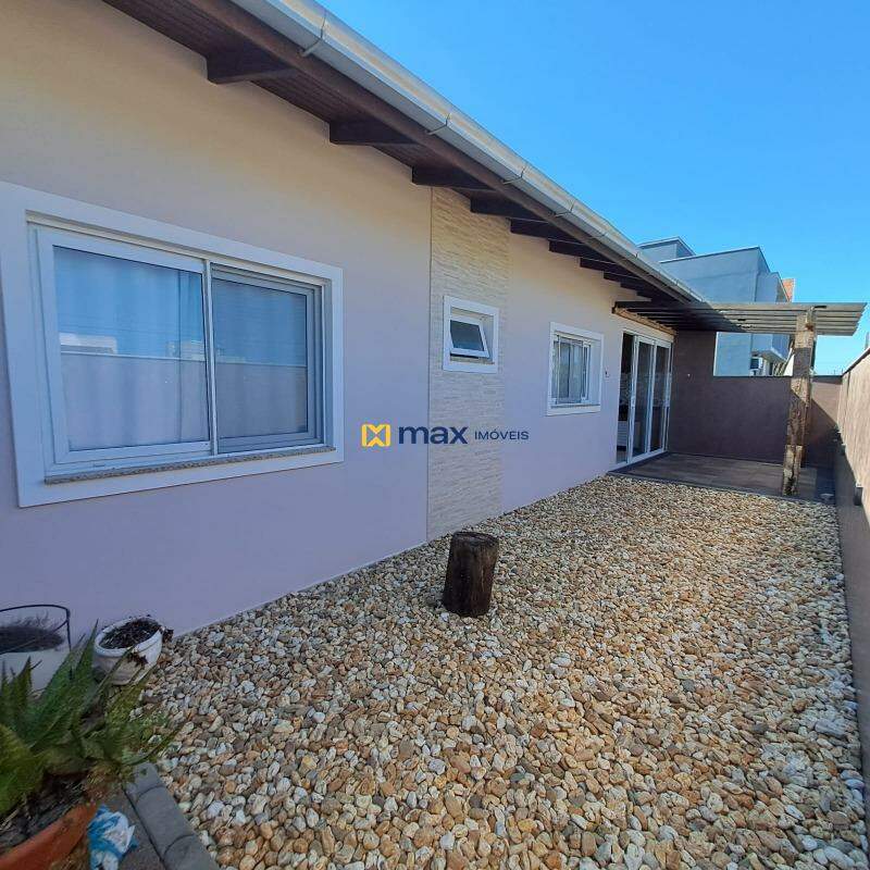 Casa à venda no Nossa Senhora da PAZ: Externa fundos