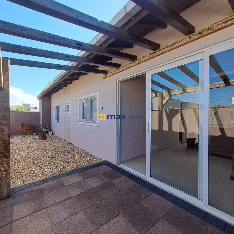 Casa à venda no Nossa Senhora da PAZ: Externa fundos