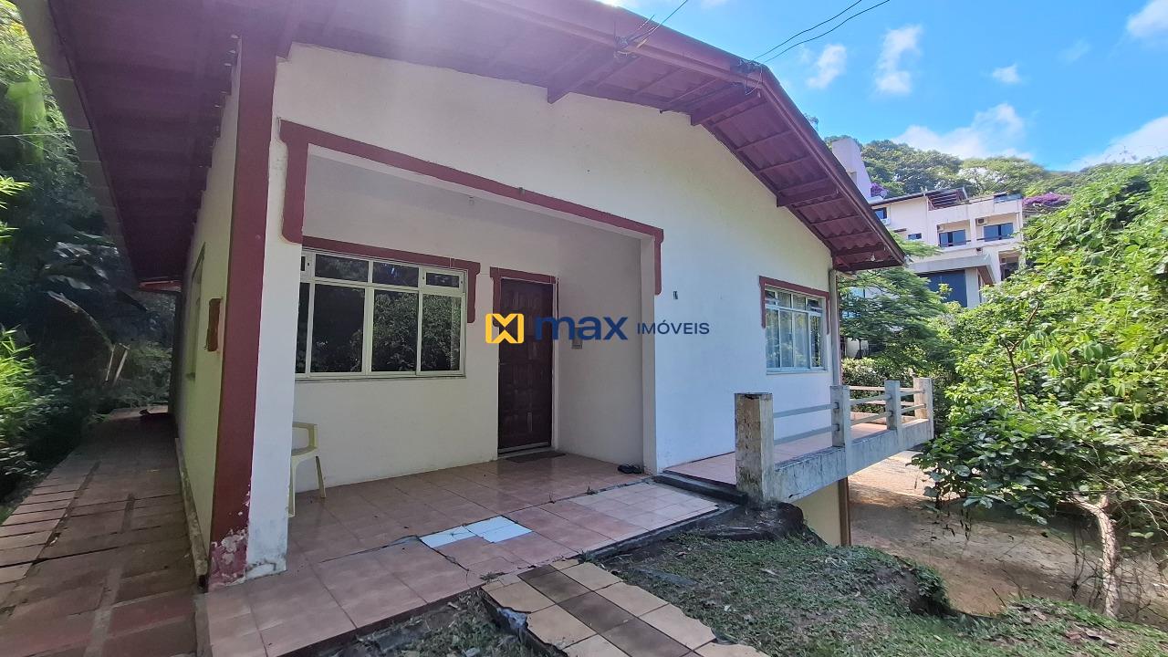 Casa à venda no Cabeçudas: Área externa