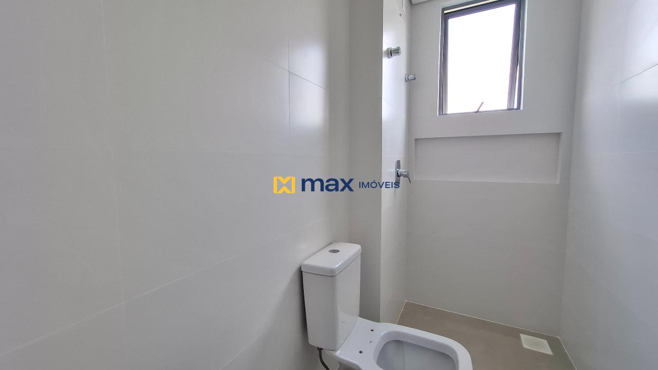 Apartamento à venda no Centro: Banheiro suíte