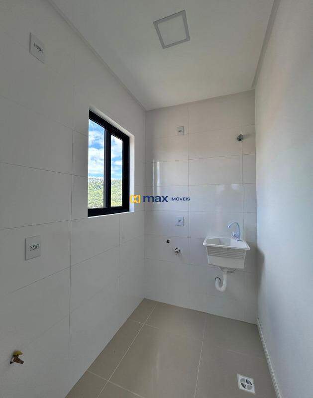 Apartamento à venda no Gravatá: Lavanderia
