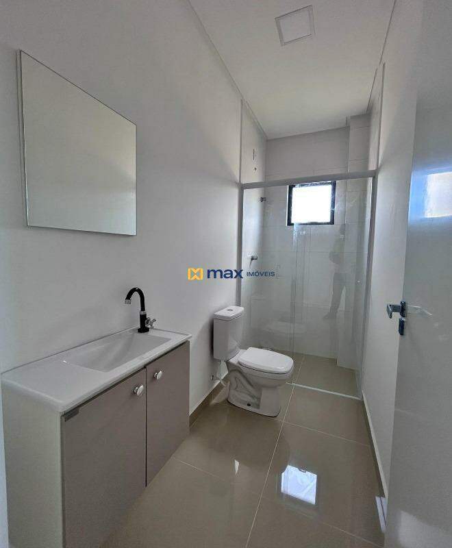 Apartamento à venda no Gravatá: Banheiro Social
