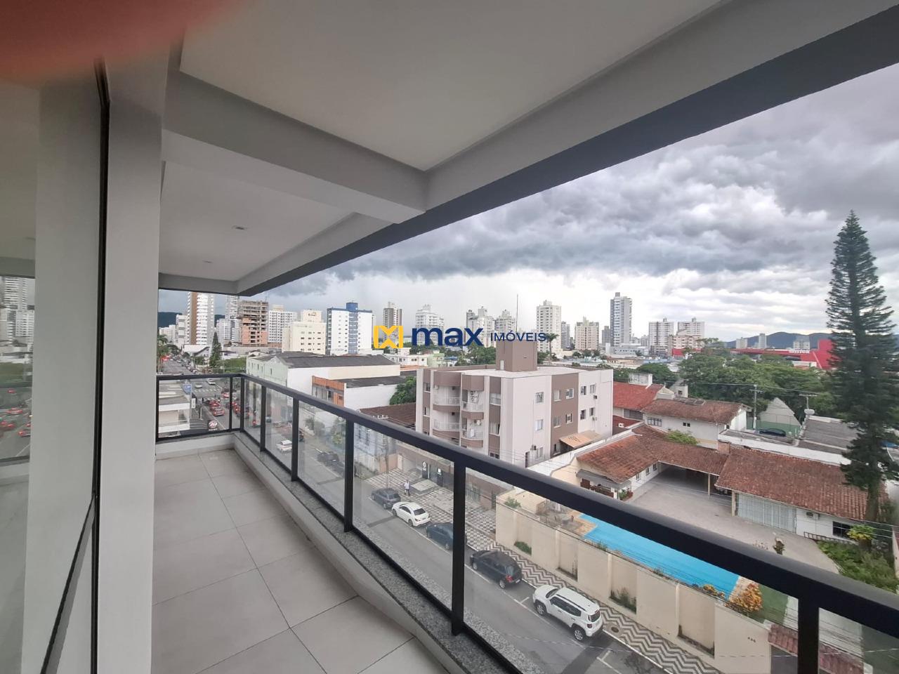 Apartamento para aluguel no Vila Operária: Sacada