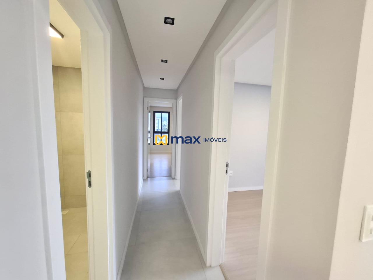 Apartamento para aluguel no Vila Operária: Corredor