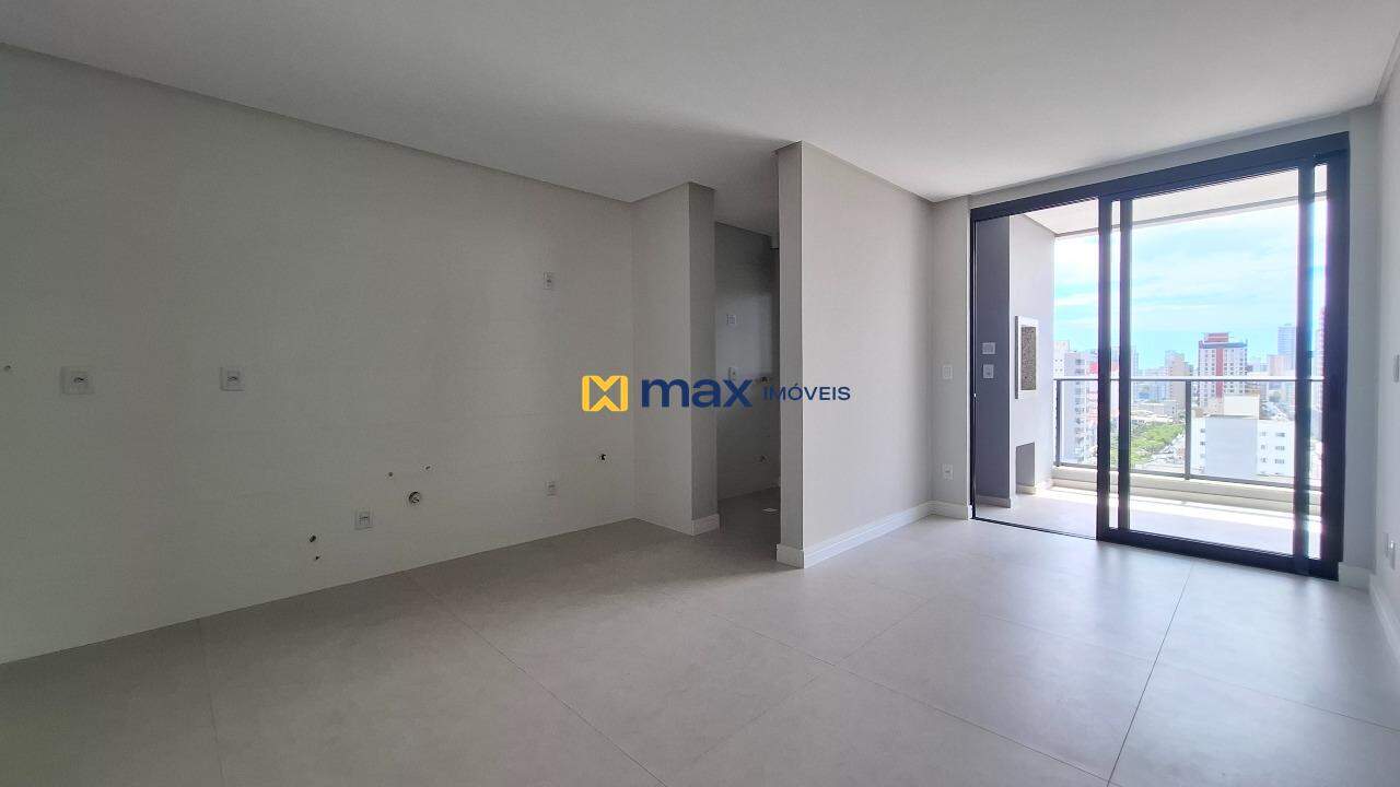 Apartamento à venda no Centro: Living integrado