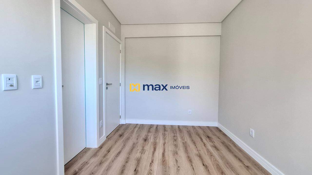 Apartamento à venda no Centro: Suíte