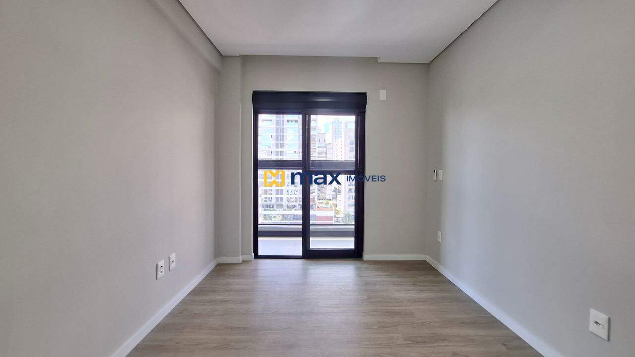 Apartamento à venda no Fazenda: Suíte