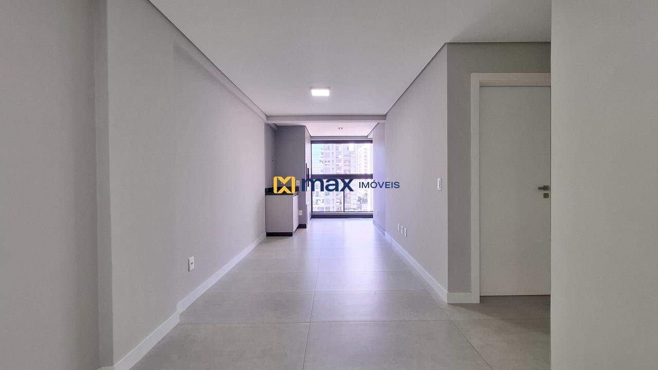 Apartamento à venda no Fazenda: Living integrado