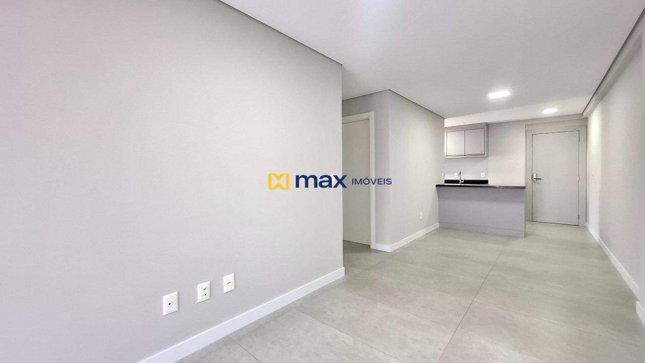 Apartamento à venda no Fazenda: Living integrado