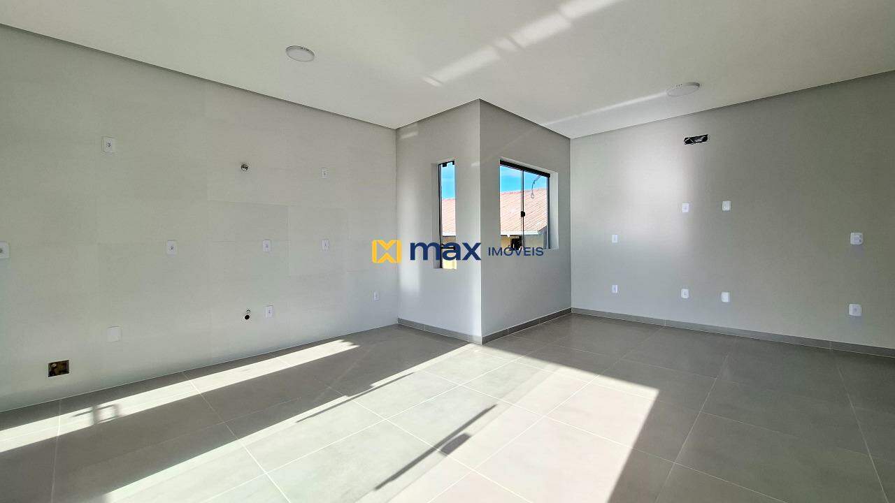 Apartamento à venda no Cordeiros: Living integrado