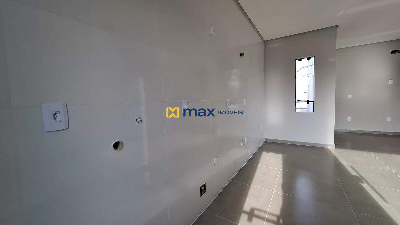 Apartamento à venda no Cordeiros: Cozinha