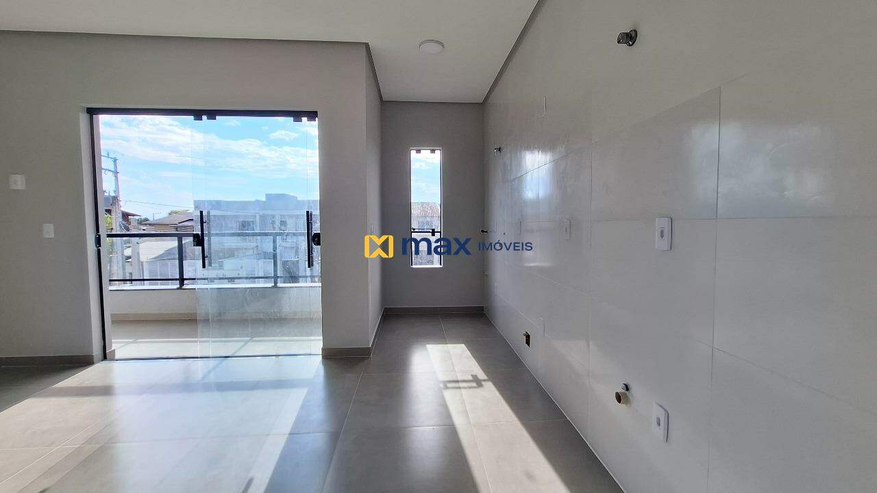 Apartamento à venda no Cordeiros: Living integrado