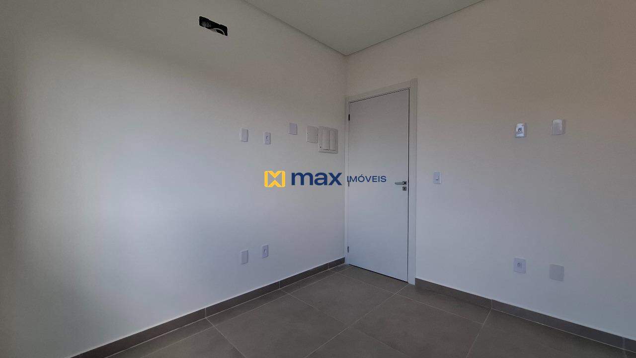 Apartamento à venda no Cordeiros: Dormitório 2
