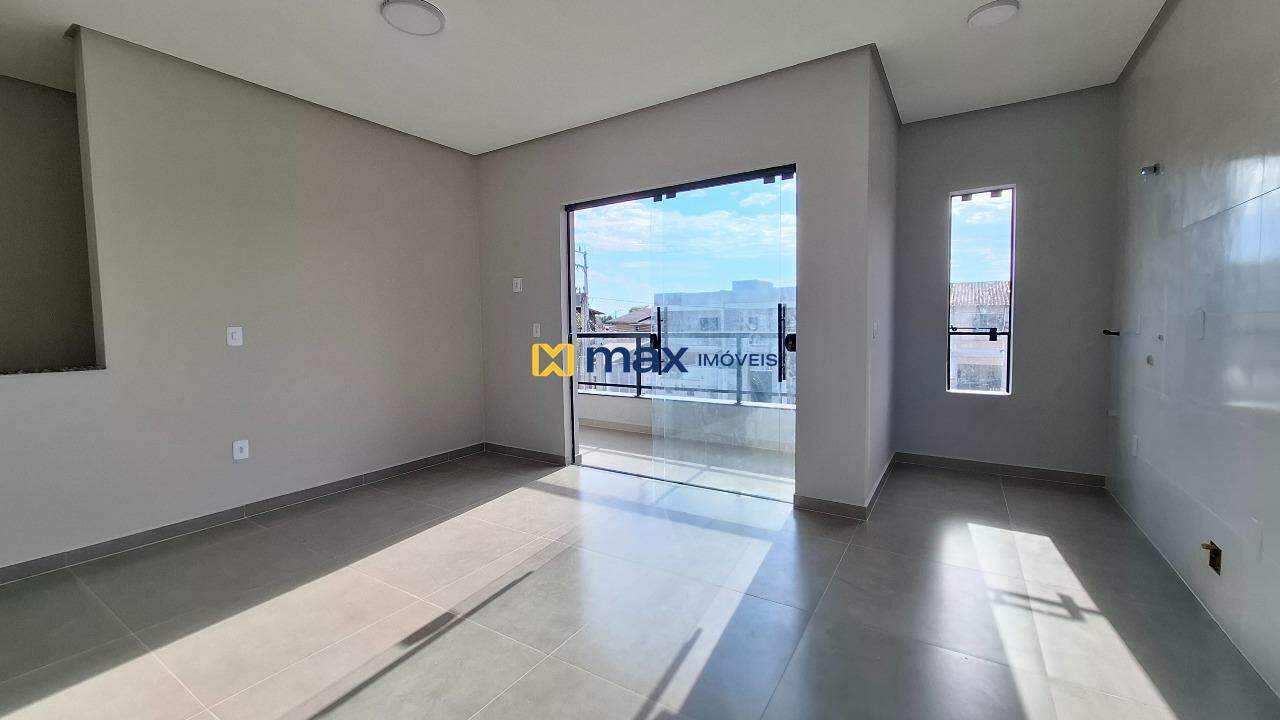Apartamento à venda no Cordeiros: Living integrado