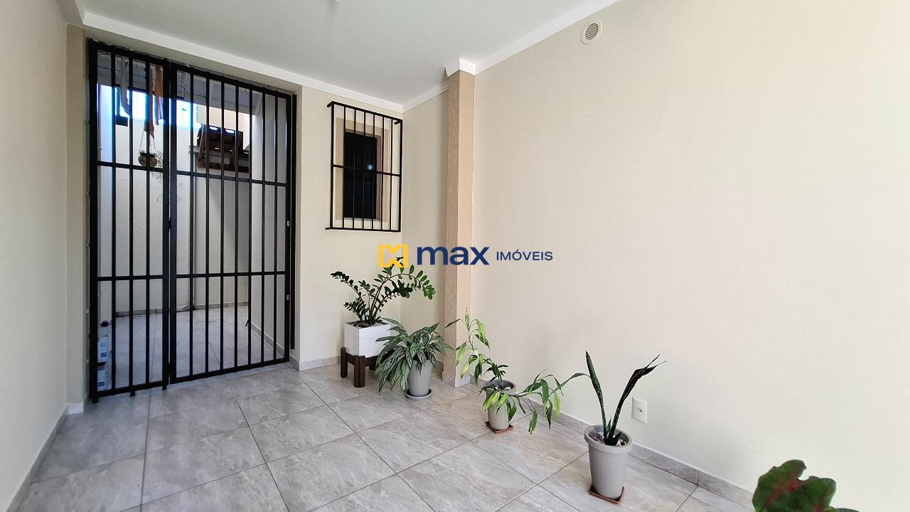 Casa à venda no São João: Garagem