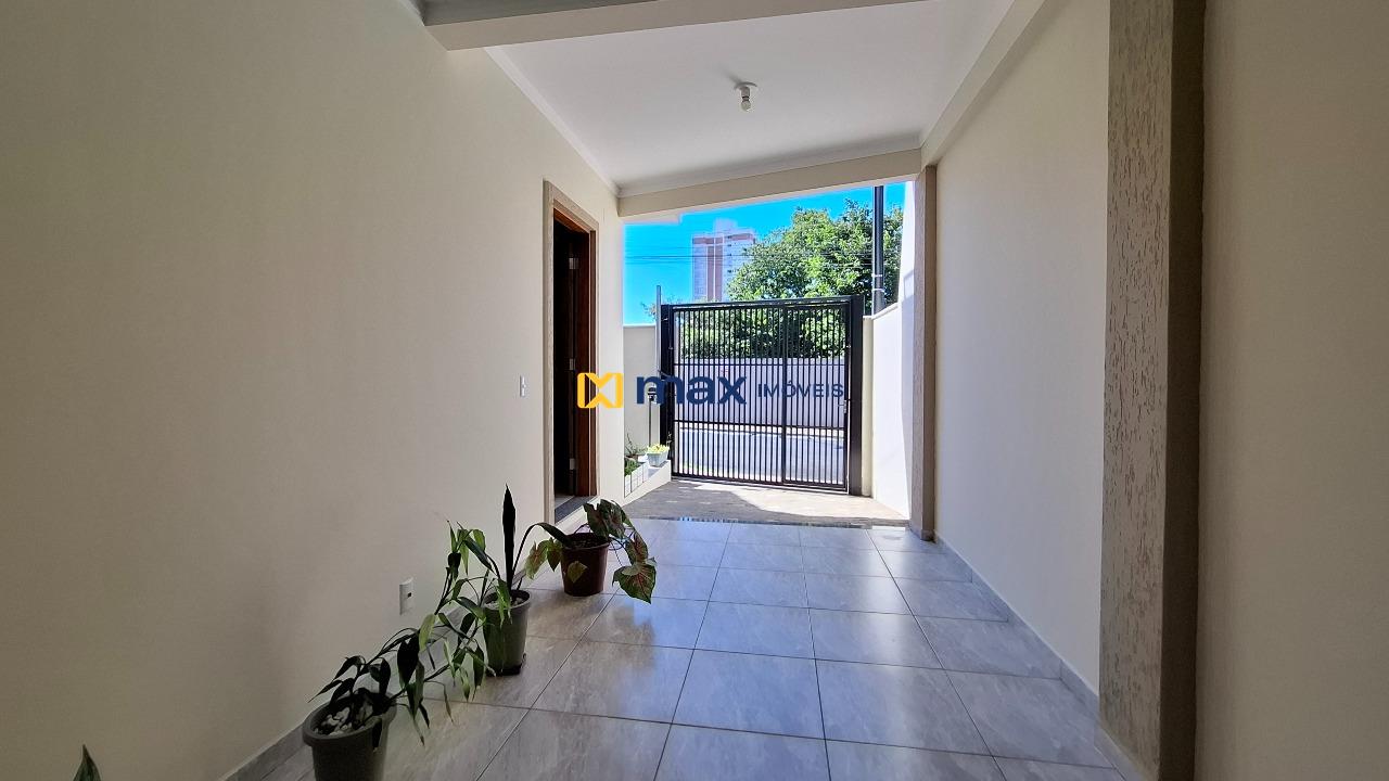 Casa à venda no São João: Garagem