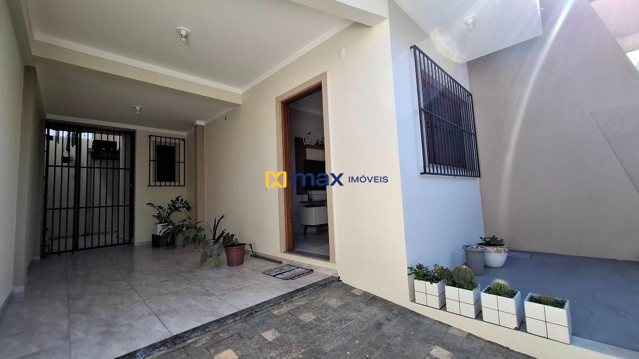 Casa à venda no São João: Garagem