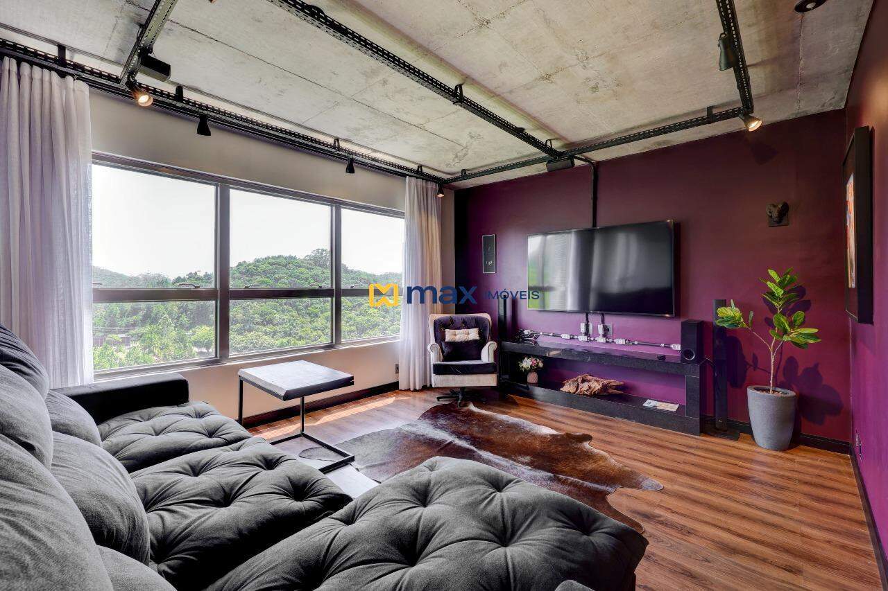 Apartamento à venda no Praia Brava: Sala de estar