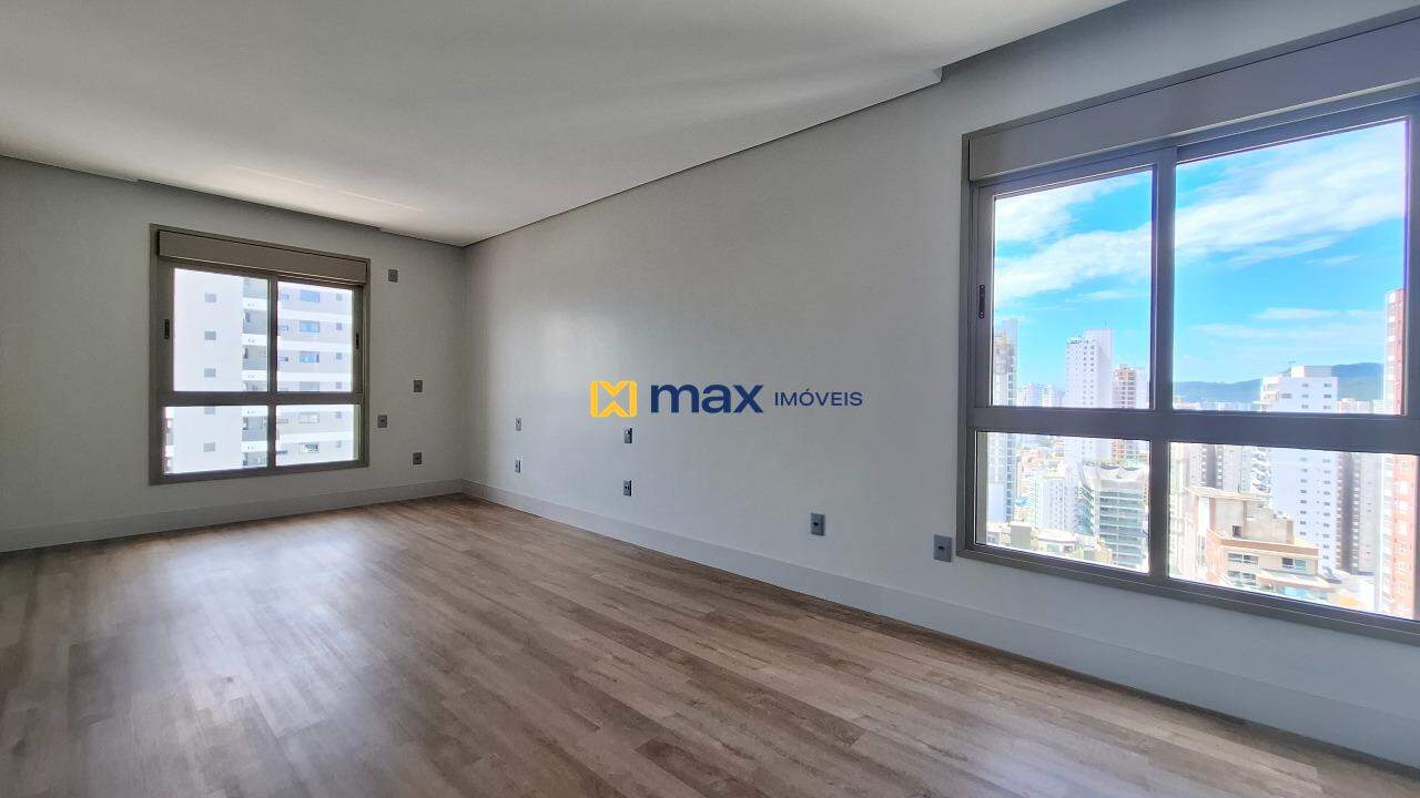 Apartamento à venda no Centro: Suíte 2