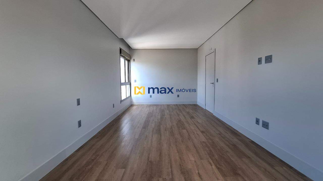 Apartamento à venda no Centro: Suíte 2