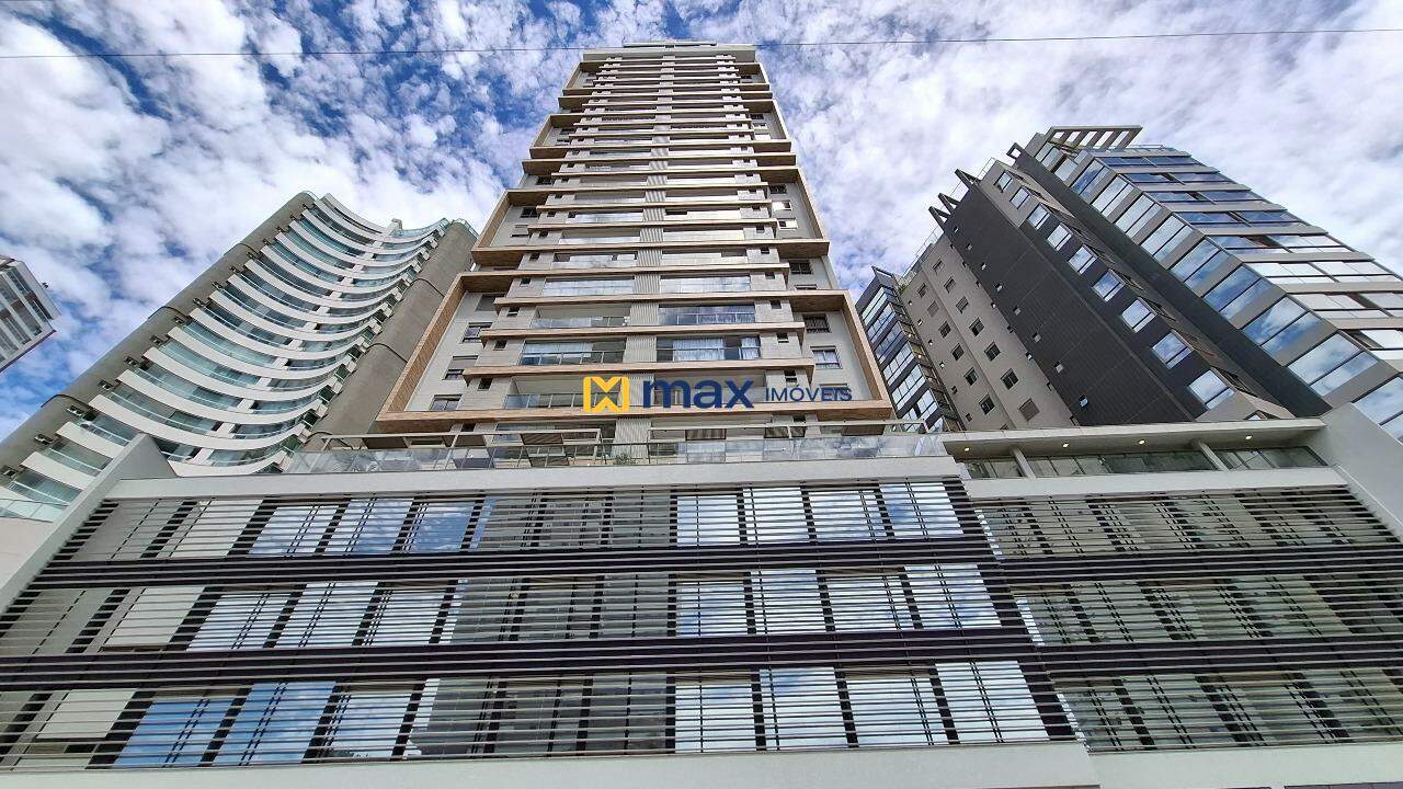 Apartamento à venda no Centro: Fachada