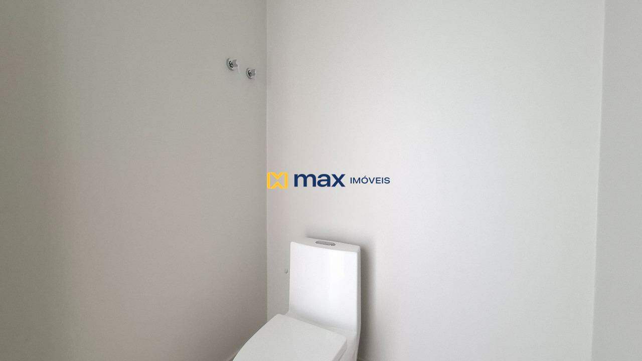 Apartamento à venda no Centro: Lavabo