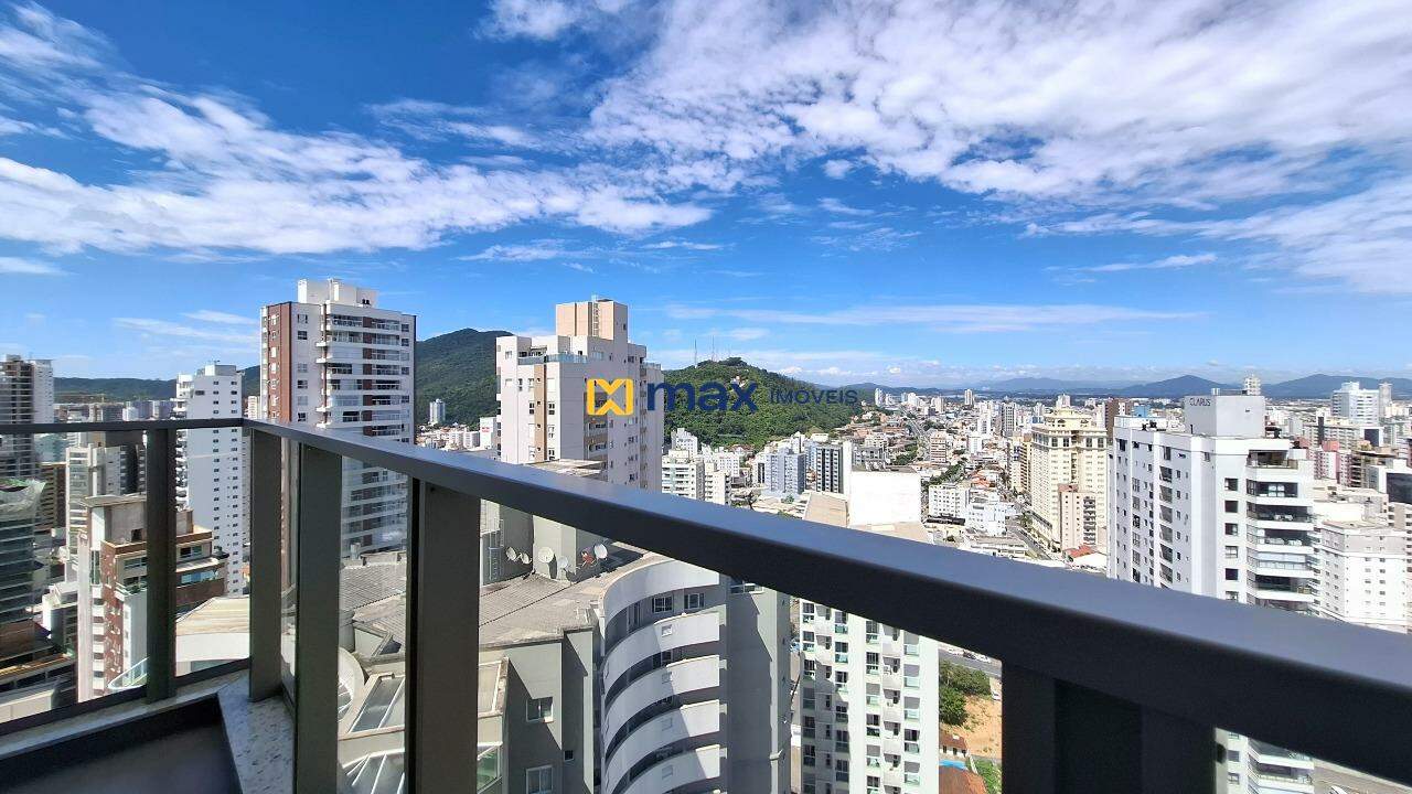 Apartamento à venda no Centro: Sacada - suíte