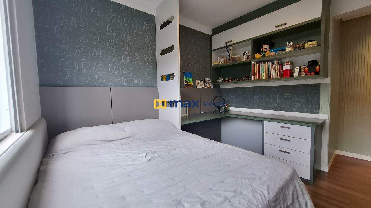 Apartamento à venda no Pioneiros: Demi-suíte