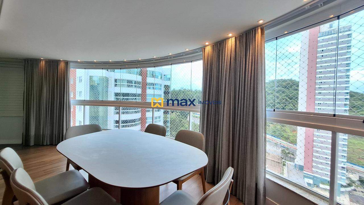 Apartamento à venda no Pioneiros: Sacada