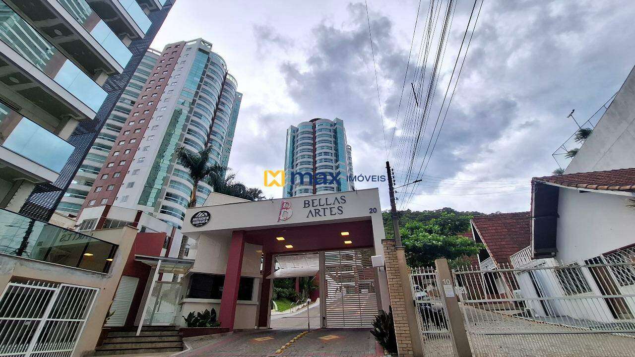 Apartamento à venda no Pioneiros: Fachada