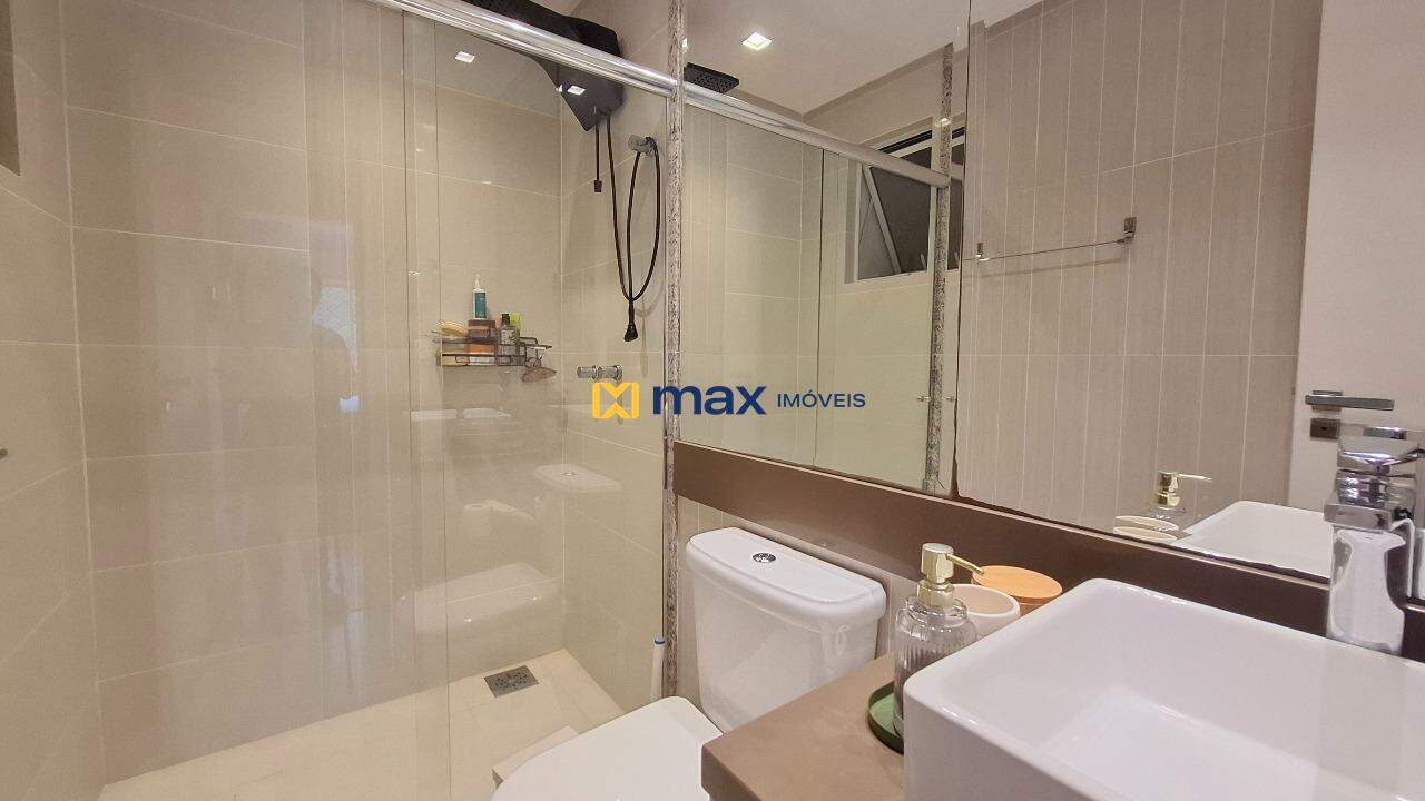 Apartamento à venda no Pioneiros: Banheiro suíte