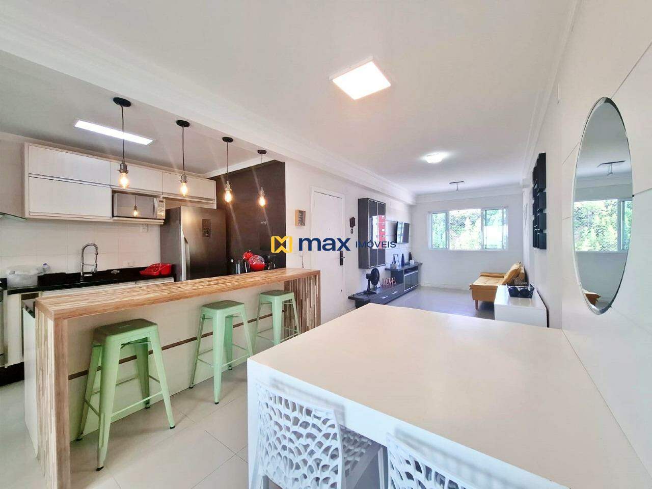 Apartamento para aluguel no Pioneiros: Sala
