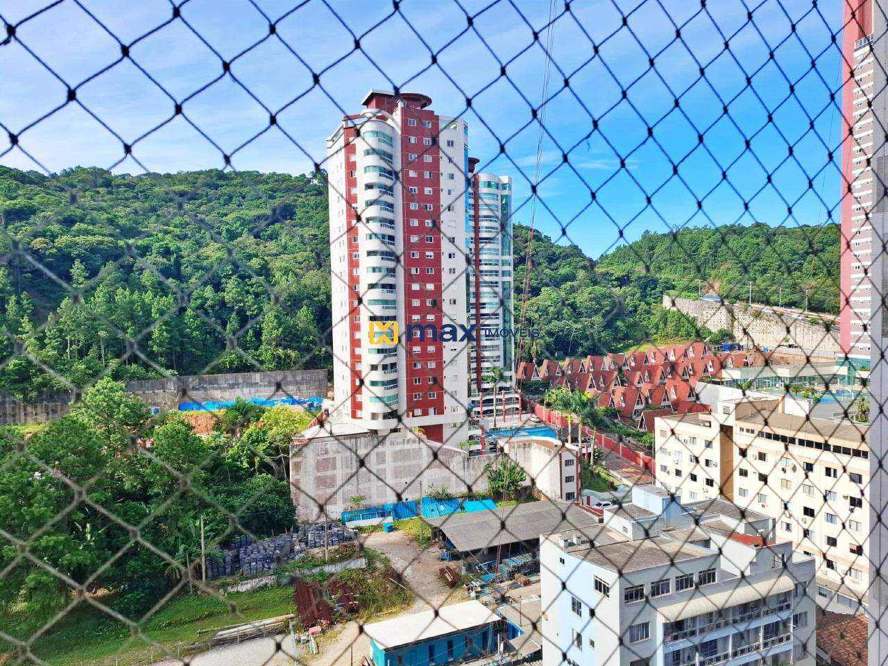 Apartamento para aluguel no Pioneiros: Vista Sala Fundos