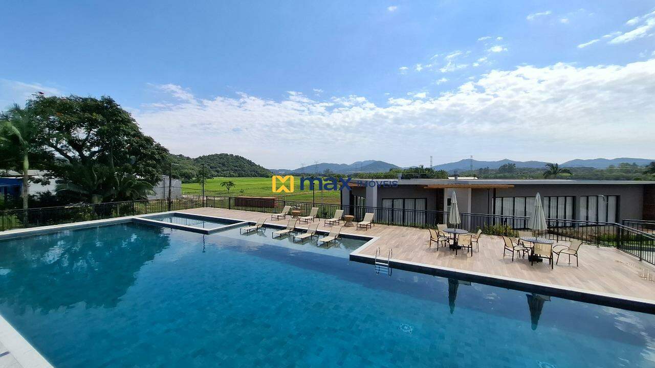 Terreno em condomínio à venda no Rio do Meio: Piscina