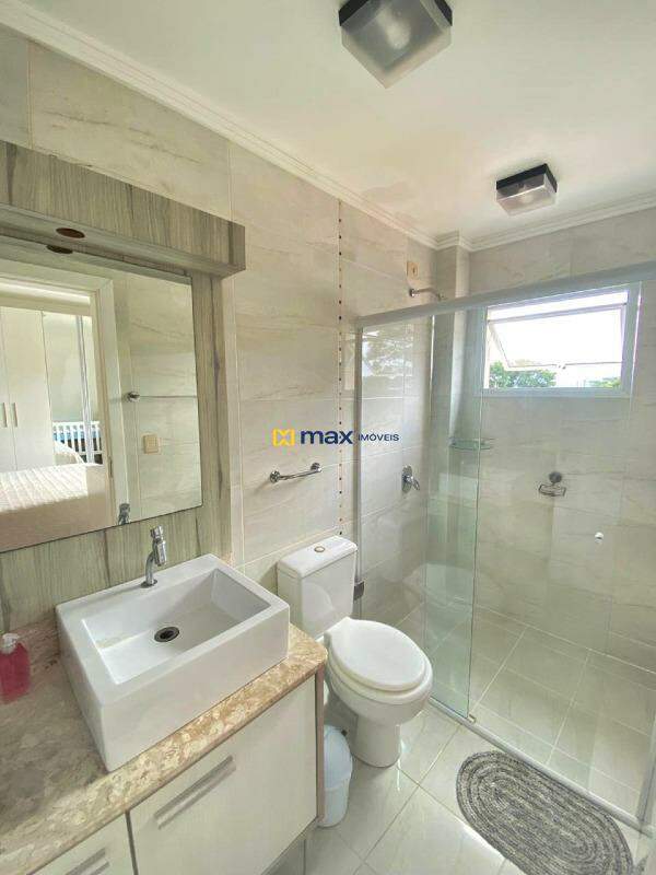 Apartamento à venda no Centro: Banheiro Suíte 