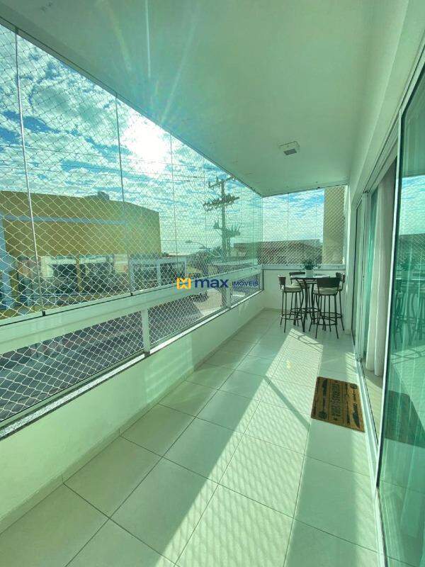 Apartamento à venda no Centro: Sacada