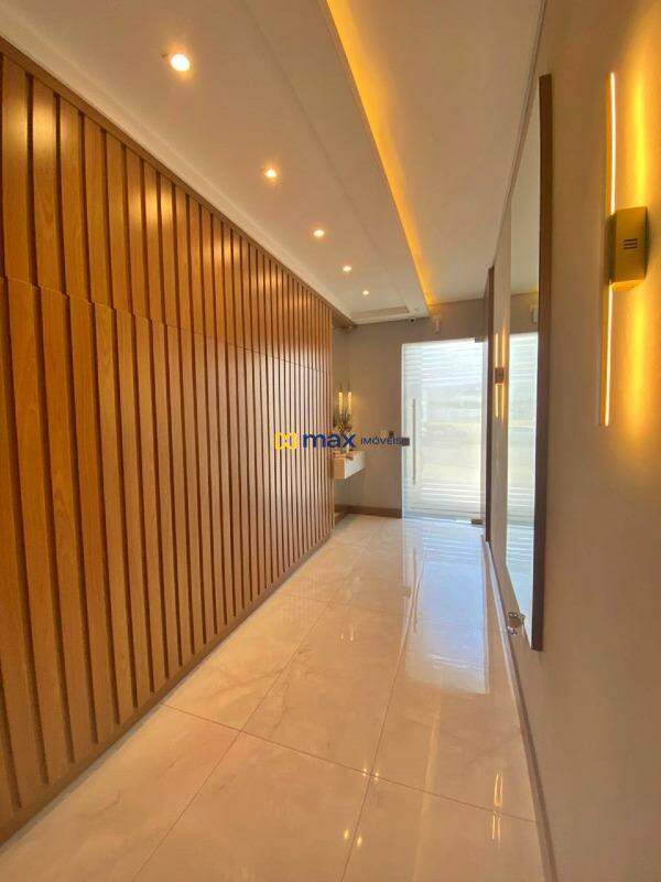 Apartamento à venda no Centro: Hall de Entrada